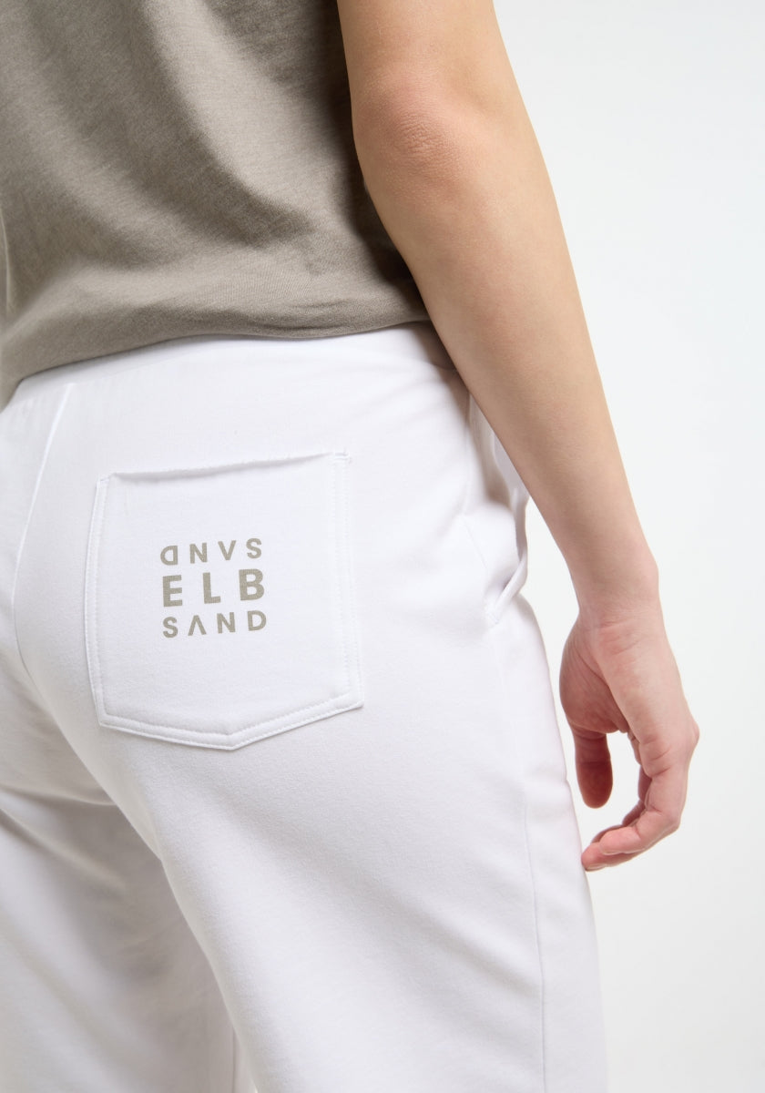 Bright White Soft Mud