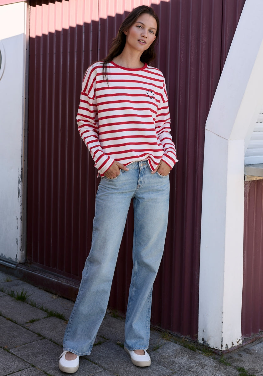 Cloud White + Barberry STRIPE